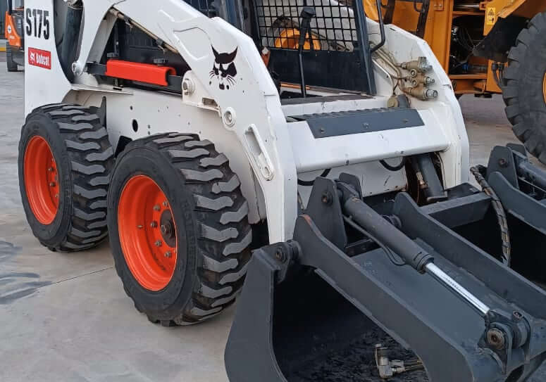 Характеристики гидравлической системы Bobcat S175