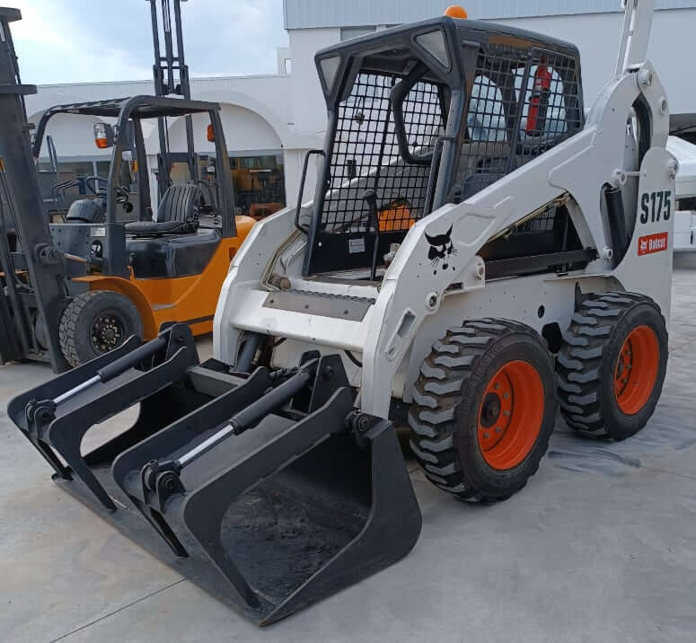 ТТХ колесного мини-погрузчика Bobcat S175