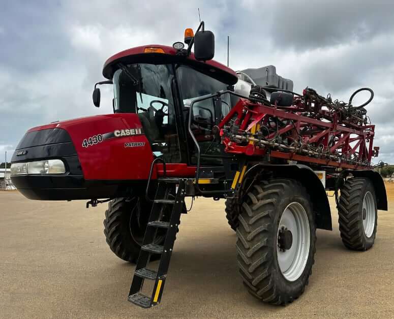 Вес и размеры Case IH Patriot 4430