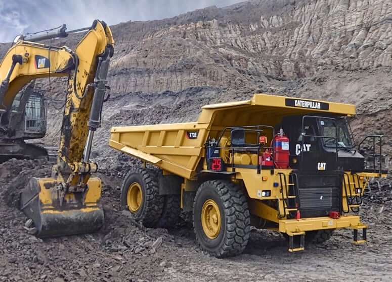 Объем кузова и грузоподъемность CAT 773E