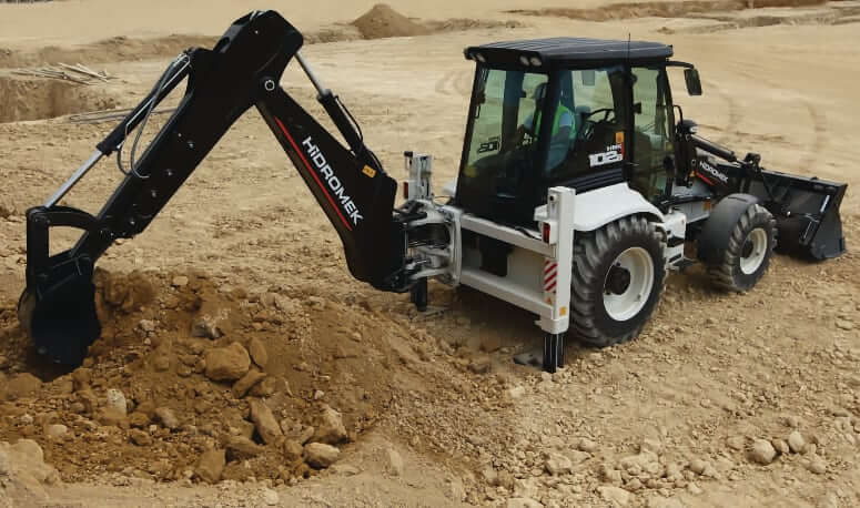 ТТХ экскаватора-погрузчика Hidromek 102B Maestro