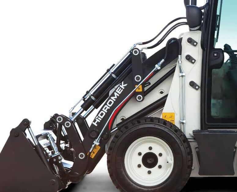 ТТХ гидравлической системы Hidromek HMK 62 SS