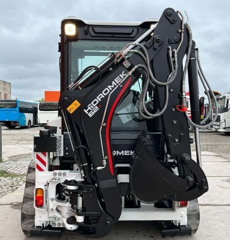 Вес экскаватора-погрузчика Hidromek HMK 62 T