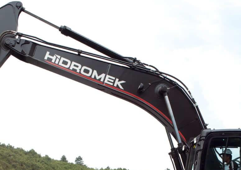 Характеристики гидросистемы Hidromek HMK220LC-2