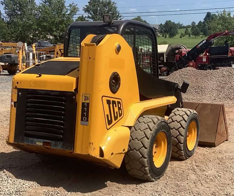 Вес и грузоподъемность погрузчика JCB 1110