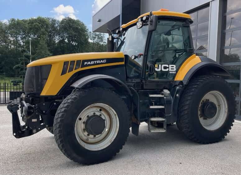 Технические характеристики JCB Fastrac 8250