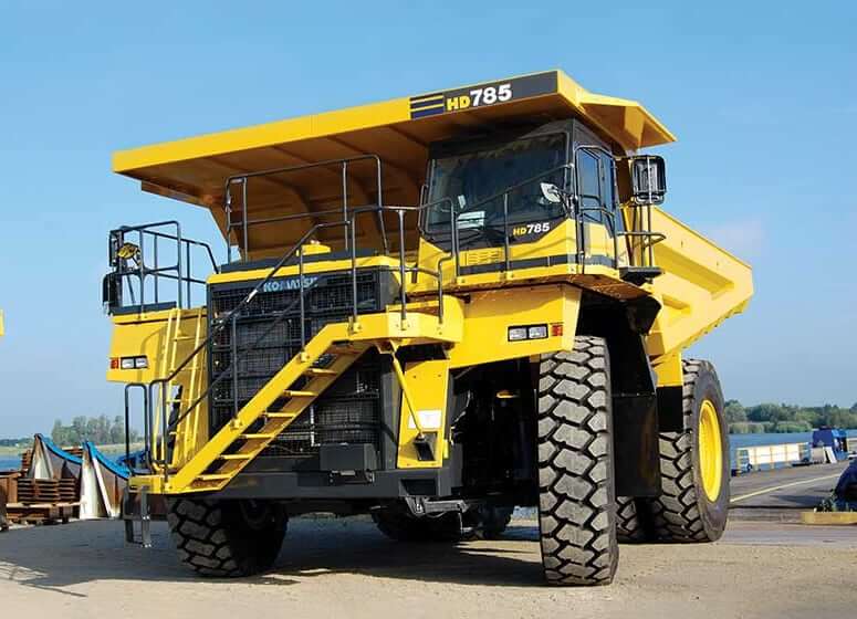 Вес самосвала Komatsu HD785-7