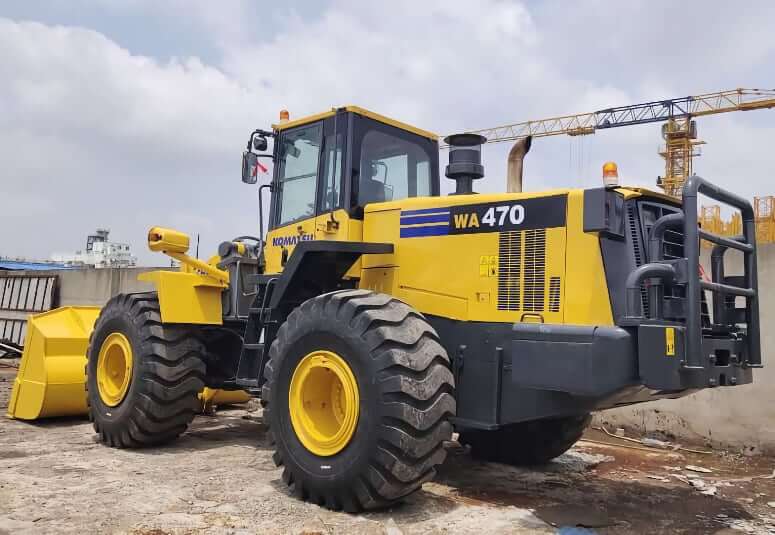 Размеры, вес и ТТХ погрузчика Komatsu WA470-3