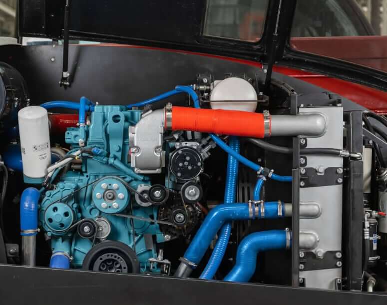 Двигатель погрузчика Ростсельмаш TLH 740