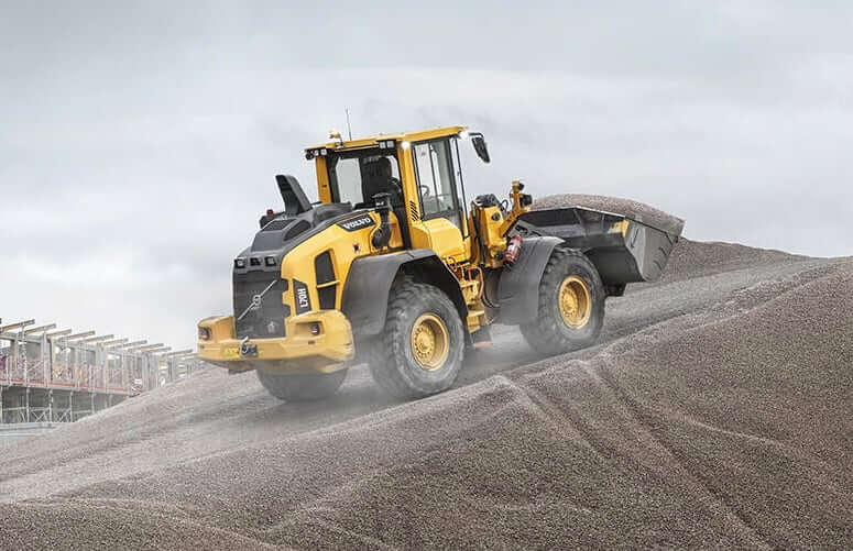 Вес, размеры и ТТХ фронтального погрузчика Volvo L70H